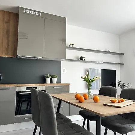 Rivapark Apartmán *
